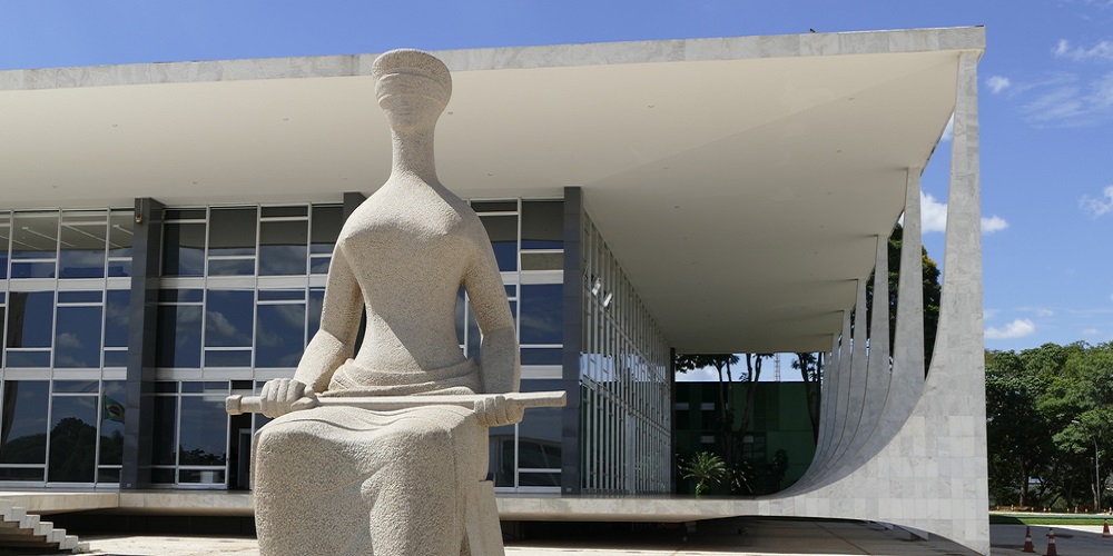 Brazilian Crypto Exchange Wins Legal Battle Over Closed Bank Account Brazilian Crypto Exchange Wins Legal Battle Over Closed Bank Account